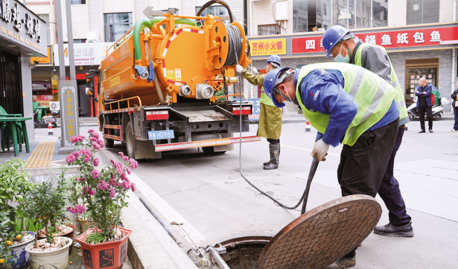 城市“清道夫”：用行動守護(hù)潔凈家園